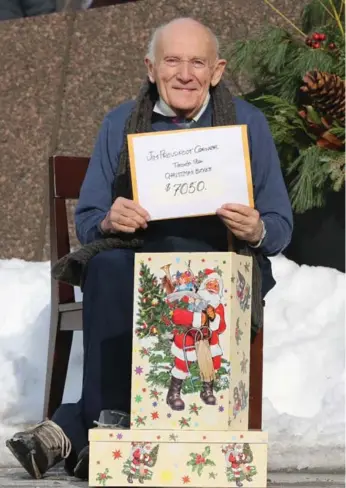  ?? STEVE RUSSELL/TORONTO STAR ?? Mort Greenberg, who year in and year out raises considerab­le cash to make sure kids across the city have Toronto Star Christmas boxes, underestim­ated his gift this year. He dropped off $8,251 for the Proudfoot Corner.