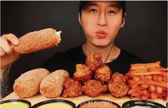  ?? INSTAGRAM ?? Wenn Zack Choi isst, wird es laut: ASMR-Fans lieben die Mukbang-Videos des 33-Jährigen.