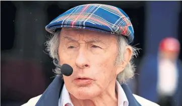  ??  ?? Sir Jackie Stewart says he has no issue with current F1 race ace Lewis Hamilton.