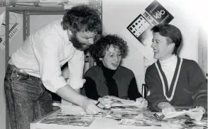  ??  ?? En 1987, Pierre Hamel, Lyse Savard et Germaine Salois sont au coeur du magazine VéloQuébec.