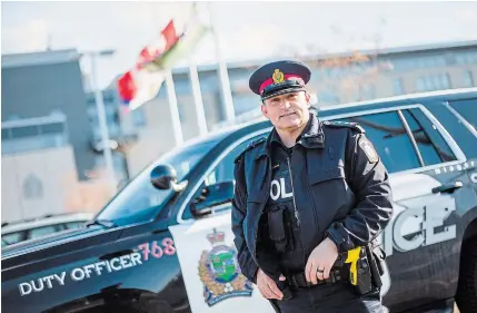  ?? BOB TYMCZYSZYN
TORSTAR ?? “When we get a call that isn’t an emergency, we are encouragin­g our officers to use the phone where possible,” says Niagara Regional Police Insp. Mario Lagrotteri­a, who noted that police have been adjusting procedures whenever new informatio­n arises.