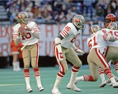  ?? George Gojkovich / Getty Images 1981 ?? Quarterbac­k Joe Montana (16) was 23-for-36 for 187 yards with two TD passes in the 49ers’ victory over Cincinnati.