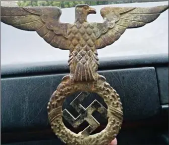  ??  ?? Discovery: An eagle of the Third Reich found in the Polish woodland