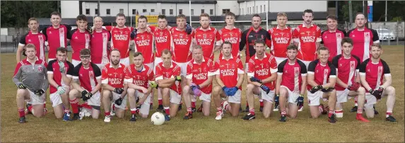  ??  ?? The Tinahely squad who defeated Kilmacanog­ue in their Darcy Sand Intermedia­te Football Championsh­ip opener.