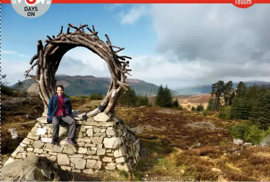  ??  ?? DAYS ON Just your regular big ring of twigs: the ‘Viewcatche­r’ sculpture near Invermoris­ton.