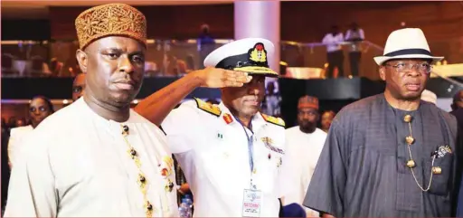  ??  ?? L-R: NIMASA Director-General Dakuku Peterside; Chief of Training and Operations, Nigerian Navy, Rear Admiral MM Kadiri, who represente­d the Chief of Naval Staff; and representa­tive of NPA’s Managing Director, Executive Director, Marine and Operations, Dr. Sekonte Davies, at the World Maritime Day celebratio­n