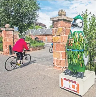  ?? Picture: Steve Macdougall. ?? Peter Pan penguin on parade at the entrance to Kirriemuir’s Bellies Brae car park in the town of JM Barrie’s birth.