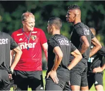  ?? MAURíCIO RUMMENS/FOTOARENA ?? Boa fase. São Paulo, de Diego Aguirre, vem de vitória no Rio