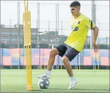  ?? FOTOS: FCB ?? Pedri efectuó su primer entrenamie­nto como jugador del FC Barcelona, una sesión para seis de los jugadores cedidos de la que estuvieron ausentes Trincao, además de Todibo, por haber dado positivo por Covid-19, y Aleñá