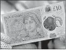  ??  ?? The Jane Austen 10- pound note
