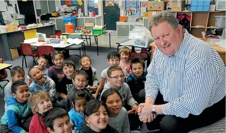  ?? PHOTO: FAIRFAX NZ ?? Colin Tarr, principal of Titahi Bay North School, Porirua,