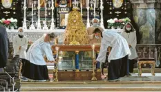  ??  ?? Der Hauptteil von Fronleichn­am 2020 fand in der Hofkirche statt.