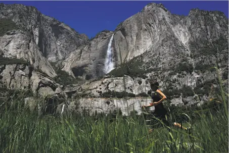  ?? Leah Millis / The Chronicle 2016 ?? Yosemite is among 17 sites targeted by the National Park Service for significan­t entrance fee increases next year.