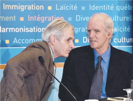  ??  ?? Gérard Bouchard et Charles Taylor, en 2007. − La Presse canadienne: Jacques Boissinot