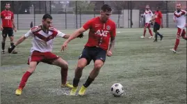  ?? (Photo R. H.) ?? Dans le match au sommet contre Berre, Price et les Grassois se sont inclinés pour la première fois de la saison, hier à La Paoute.