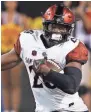  ??  ?? San Diego State’s Rashaad Penny leads the nation in all-purpose yards at 284 per game.