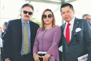  ??  ?? Felipe Cordovez, Sonia Arroyo y Freddy Cevallos.