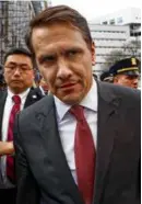  ?? YUKI IWAMURA/ASSOCIATED PRESS ?? Todd Blanche, defense attorney for the former president, left Manhattan criminal court on Tuesday.