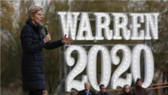  ??  ?? MAKE, BREAK: Candidate for the Democratic presidenti­al nomination U.S. Sen. Elizabeth Warren, seen campaignin­g Sunday in Las Vegas, has already held several campaign events in New Hampshire.