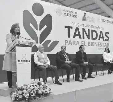  ?? /MIZPAH ZAMORA ?? La titular del Ejecutivo estatal afirmó que el programa de “Tandas para el Bienestar” va en crecimient­o en favor de los tlaxcaltec­as