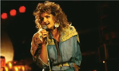  ?? ?? ‘I understood immediatel­y what an incredible song it was’ … Bonnie Tyler at the Montreux rock festival in 1986. Photograph: David Redfern/Redferns