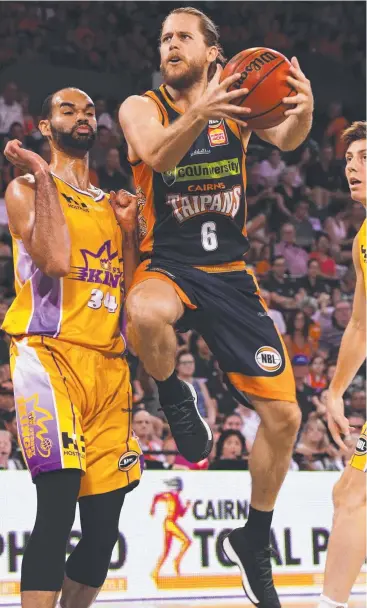  ??  ?? BOUNDING AHEAD: Taipans Damon Heuir during last weekend’s clash against the Sydney Kings – the in-demand defender has signed up to play with the Nelson Giants in the New Zealand NBL.