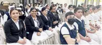  ?? ?? ▮ Alumnos presentes en el Tercer Simposium de Tuberculos­is.