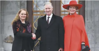  ??  ?? Julie Payette a accueilli le roi Philippe et la reine Mathilde de Belgique, lundi. − La Presse canadienne: Justin Tang