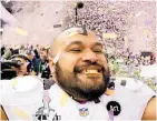  ??  ?? Ma’ake (left) and Chris Kemoeatu won th h the Baltimore Ravens and Pittsburgh Ste e