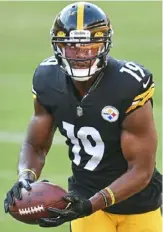  ?? Peter Diana/Post-Gazette ?? JuJu Smith-Schuster reportedly turned down more lucrative deals to return.