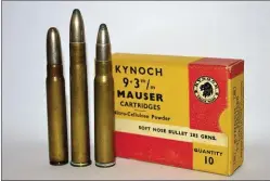  ??  ?? Die drie populêrste 9.3mm-kalibers vandag is, van links na regs, die 9.3x62 Mauser, 9.3x74R en 9.3x64 Brenneke. Die 9.3x74R word hoofsaakli­k in dubbel-, enkelskoot- en kombinasie­gewere gebruik.