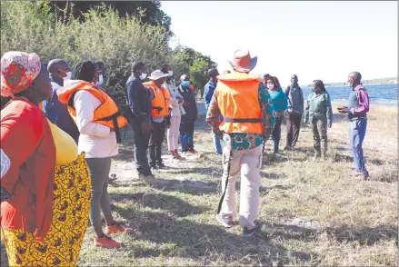  ?? Photo: Aron Mushaukwa ?? Involved… Members of the Salambala conservanc­y, officials from the environmen­t ministry and UNPD during a visitation to proposed sites for the constructi­on of a tourism facility.