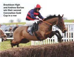  ??  ?? Brackloon High and Andrew Barlow win their second Coronation Gold Cup in a row