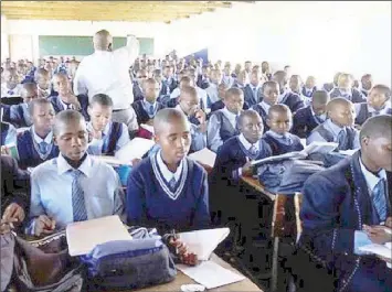  ??  ?? A typical Nigerian classroom