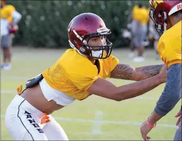  ?? Buy this photo at YumaSun.com PHOTO BY RANDY HOEFT/YUMA SUN ?? ARIZONA WESTERN SOPHOMORE defensive back Elijah Blades works during a drill Tuesday at practice.