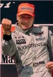  ??  ?? 21 ● I gran premi conquistat­i da Kimi: ciò lo rende il finlandese più vincente di sempre in Formula 1. Staccato Mika Hakkinen, fermo a 20 successi