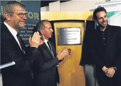  ?? Picture: Mhairi Edwards. ?? From left: Dundee University principal Professor Sir Pete Downes, Elevator chief executive Professor Gary McEwan and cyclist and university rector Mark Beaumont.