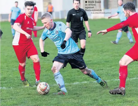 ?? FJA PHOTOGRAPH­Y ?? Mark Reed in action against Barnoldswi­ck