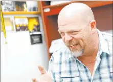  ?? Chase Stevens Las Vegas Review-journal file ?? Rick Harrison of the reality TV show “Pawn Stars,” at his Gold & Silver Pawn shop in 2014, tried unsuccessf­ully to pitch a reality show based in the White House. “Pawn Stars” is due to be renewed for its 17th season, with taping set to begin in September.