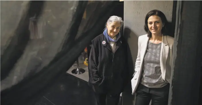  ?? Carlos Avila Gonzalez / The Chronicle ?? Golden Thread Production­s founder Torange Yeghiazari­an (left) and her successor as executive artistic director, Sahar Assaf, at the theater’s Potrero Stage.