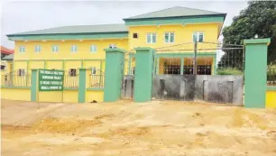  ??  ?? One of the newly completed courts in Urualla, Imo State