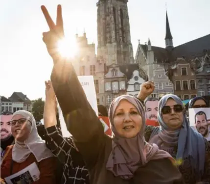  ?? FOTO KRISTOF VADINO ?? Manifestat­ie in Mechelen om de volksopsta­nd in de Rif te ondersteun­en. “Het Riffijnse bewustzijn van de Marokkaans­e gemeenscha­ppen in Europa is verscherpt.”