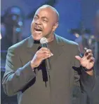  ?? KEVIN WINTER ?? Peabo Bryson joins Billy Davis Jr., Marilyn McCoo, Ruben Studdard and Jody Watley at the Northern Lights Theater for “The Colors of Christmas” Dec. 14.