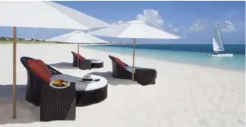  ?? MAGDA BIERNAT/GANSEVOORT TURKS + CAICOS ?? Round beach beds help make for a comfortabl­e day by the water at Gansevoort Turks + Caicos.