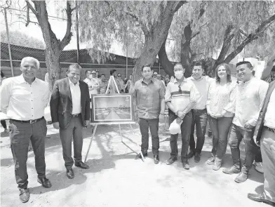  ?? GODEZAC ?? El gobernador presentó el proyecto para modernizar la vialidad El OritoEntro­nque salida a Guadalajar­a y Durango.