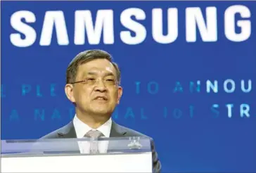  ?? SAUL LOEB/AFP ?? Kwon Oh-hyun, vice chairman and CEO of Samsung Electronic­s, announced his resignatio­n from the tech giant on Friday.