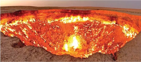  ?? Photo: ABC News ?? Darvaza gas crater has been dubbed the Gateway to Hell.