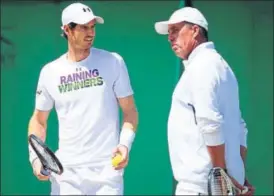  ?? GETTY IMAGES ?? Andy Murray and coach Ivan lendl in conversati­on during practice at the All England Lawn Tennis and Croquet Club on Friday in London.