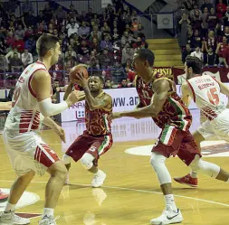  ?? ?? Reyer Orogranata domani a Brindisi con tre ko consecutiv­i da cancellare