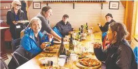  ?? VICTORIA POLSONI ?? Guests make pizza with produce from the Bonavista Social Club gardens.